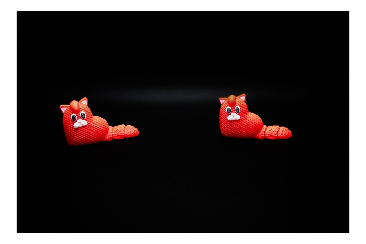 π±β€οΈ Knitted Heart Cat Flexi β Cozy Cuddles! β€οΈπ± ($3β$20)