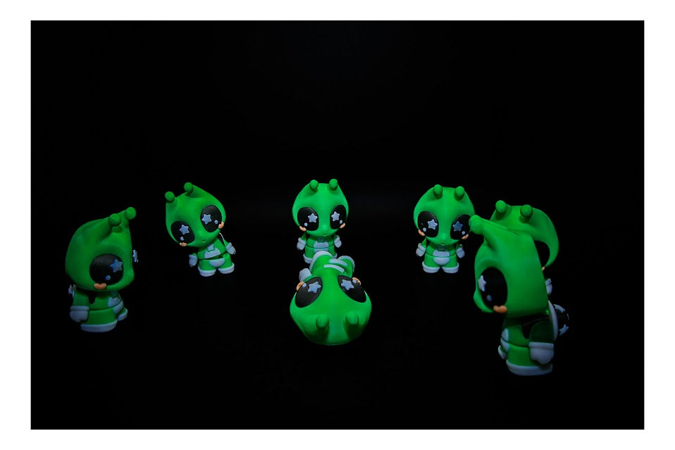 π½π Cosmic Cutie Alien β StarMittens Series! ππ½ ($3β$20)