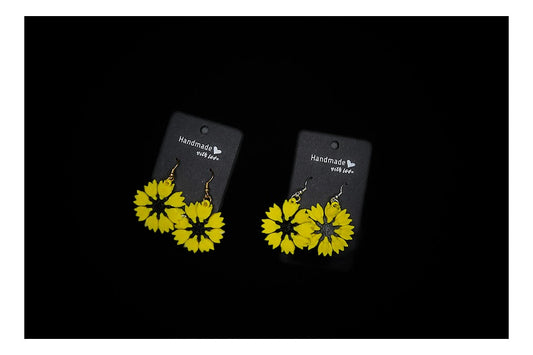 🌻✨ Sunflower Earrings – Bloom Brightly! ✨🌻 ($3 each or 4 for $10)
