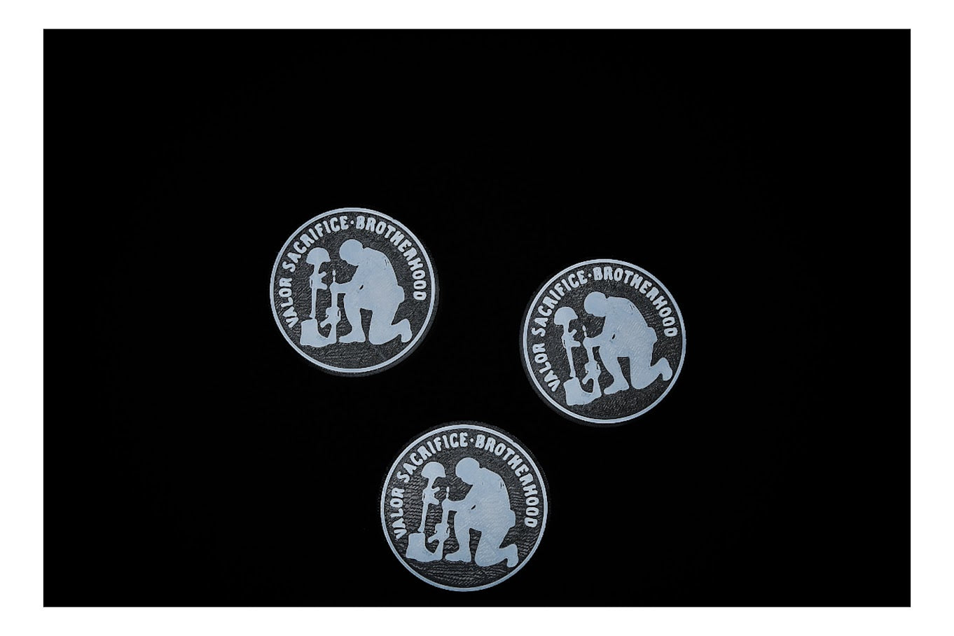 🪖🕊️ Valor, Sacrifice, Brotherhood Coin – Honor the Fallen! 🕊️🪖